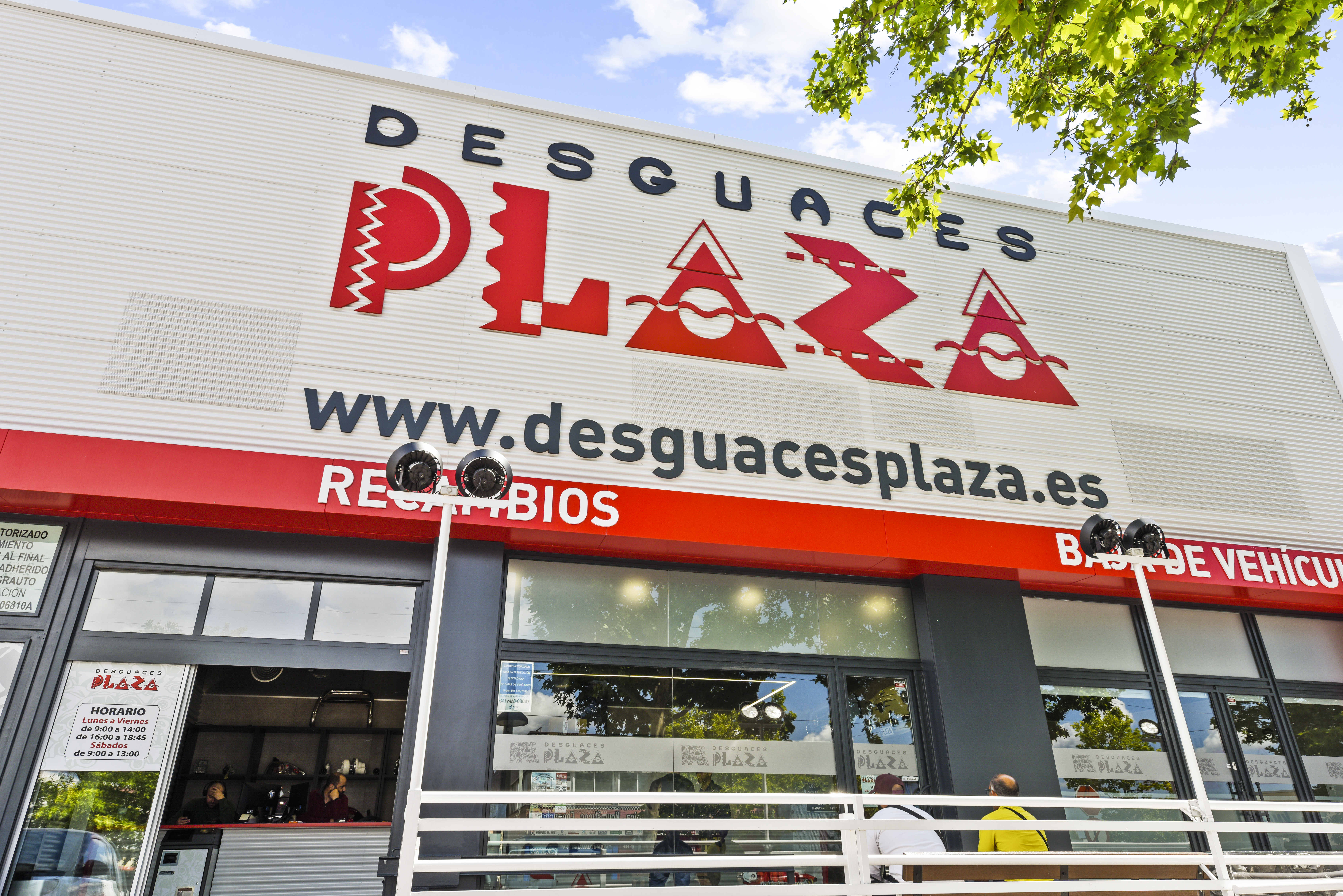 DESGUACES PLAZA